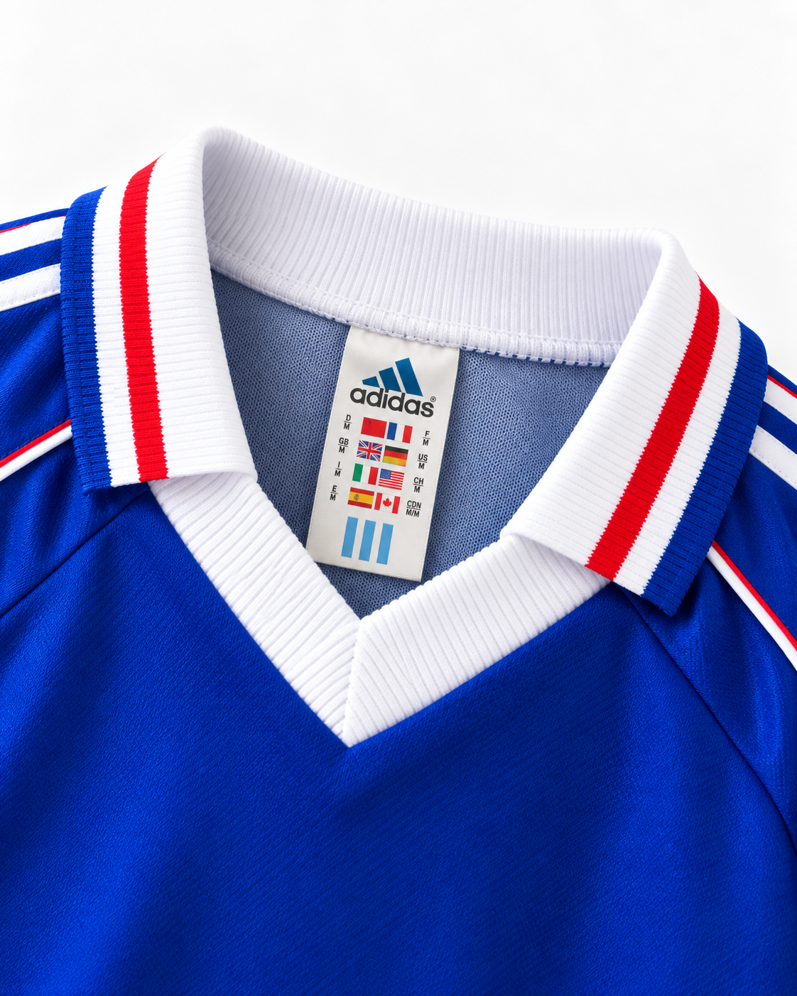 Détail de l’étiquette intérieure du maillot France 1998 Zidane #10