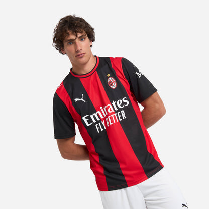 Maillot Milan AC 2026/27 domicile — porté