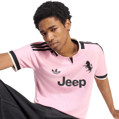 Maillot Juventus 2026/27 extérieur — visuel de détail