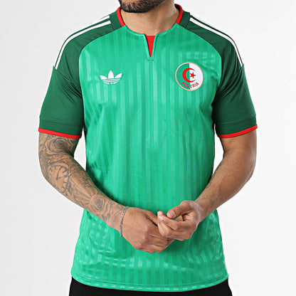 Maillot Algérie 2026 extérieur — porté