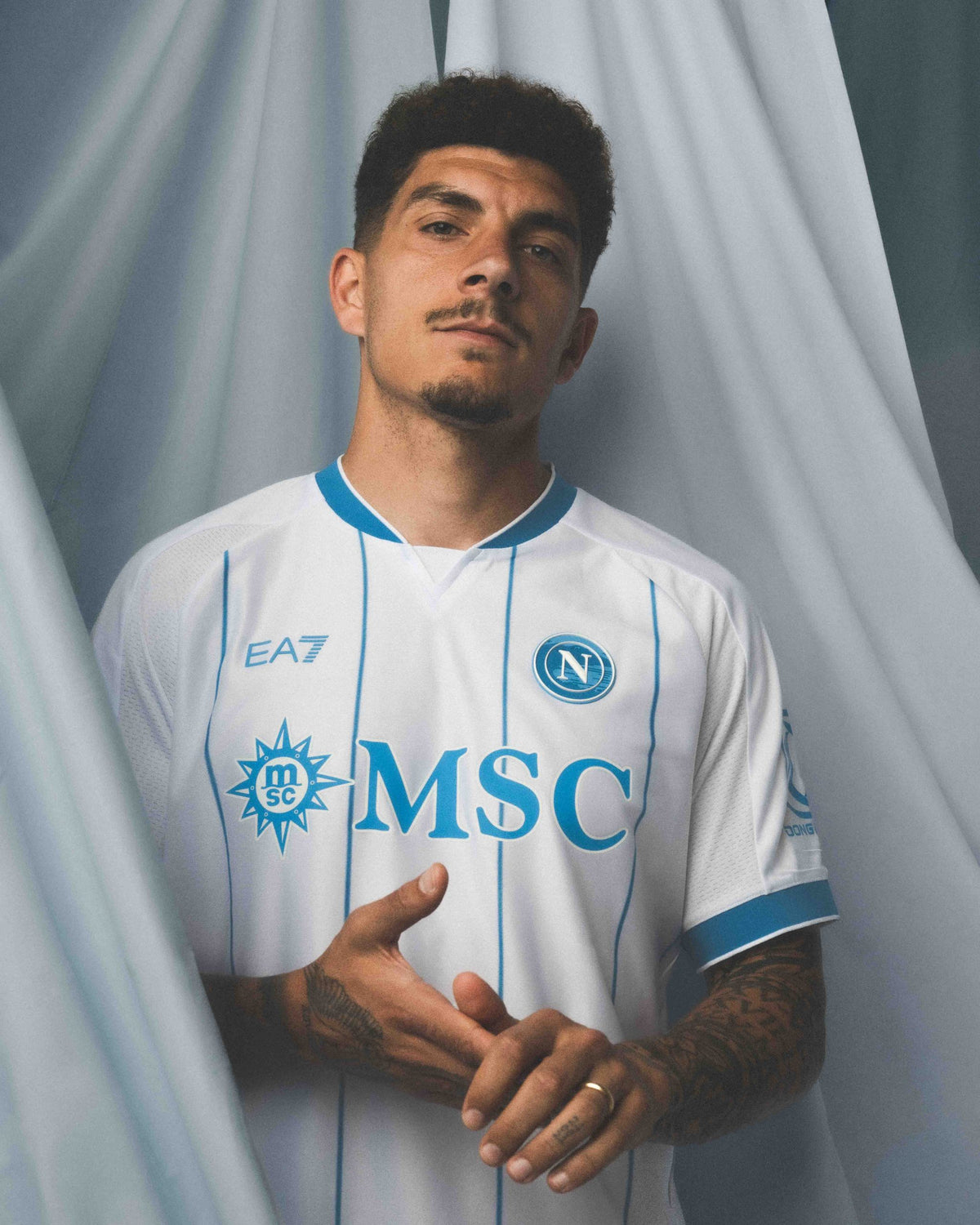 Maillot Naples 2026/27 extérieur — porté