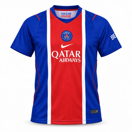 Maillot PSG enfant 2026/27 domicile vue de face, bande rouge centrale