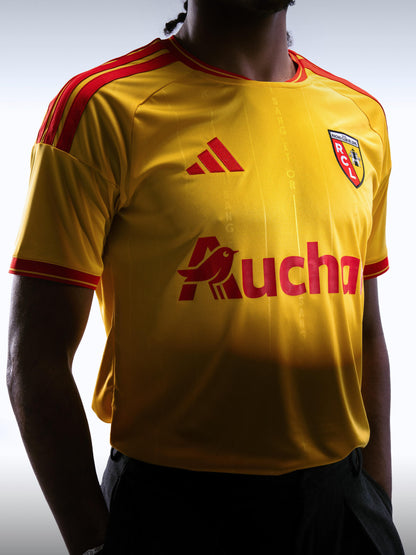 Maillot RC Lens 2026/27 domicile — porté