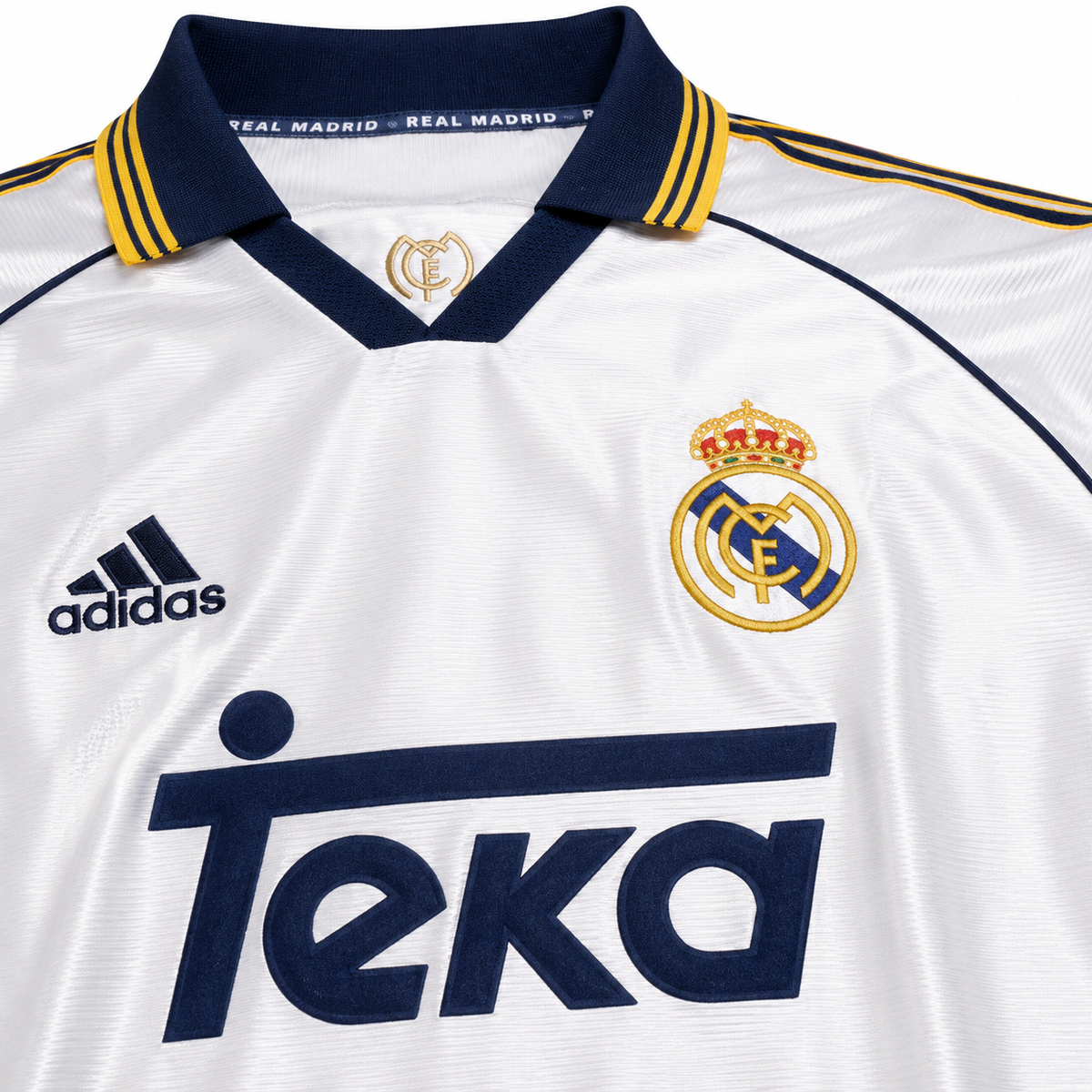 Maillot Real Madrid Teka 1999 2000 détail sponsor et écusson