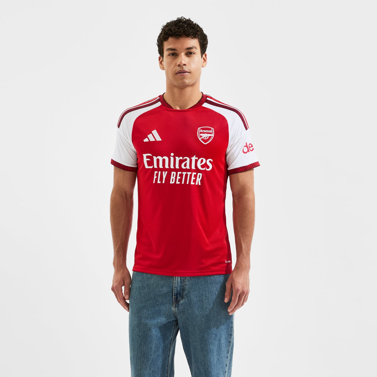Maillot Arsenal 2026/27 domicile — porté