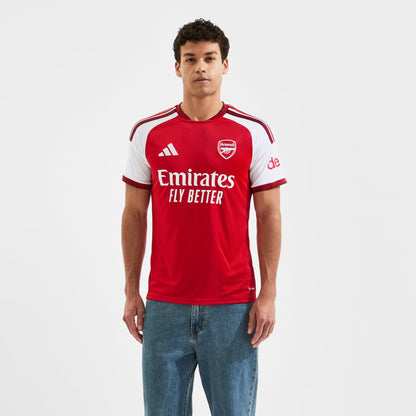 Maillot Arsenal 2026/27 domicile — porté